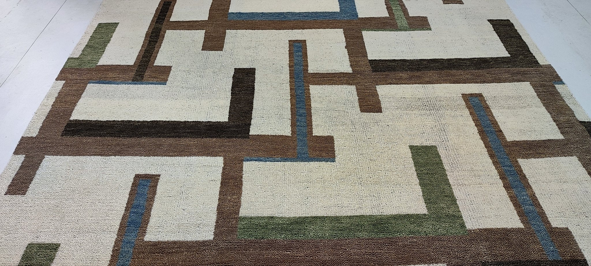 Hans Gruber 7.9x9.9 Hand-Knotted Beige & Brown Geometrical | Banana Manor Rug Factory Outlet
