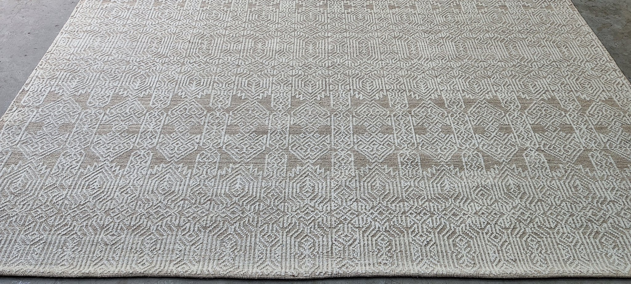 Hickey 9x12 Hand-Knotted Ivory & Camel Modern | Banana Manor Rug Factory Outlet