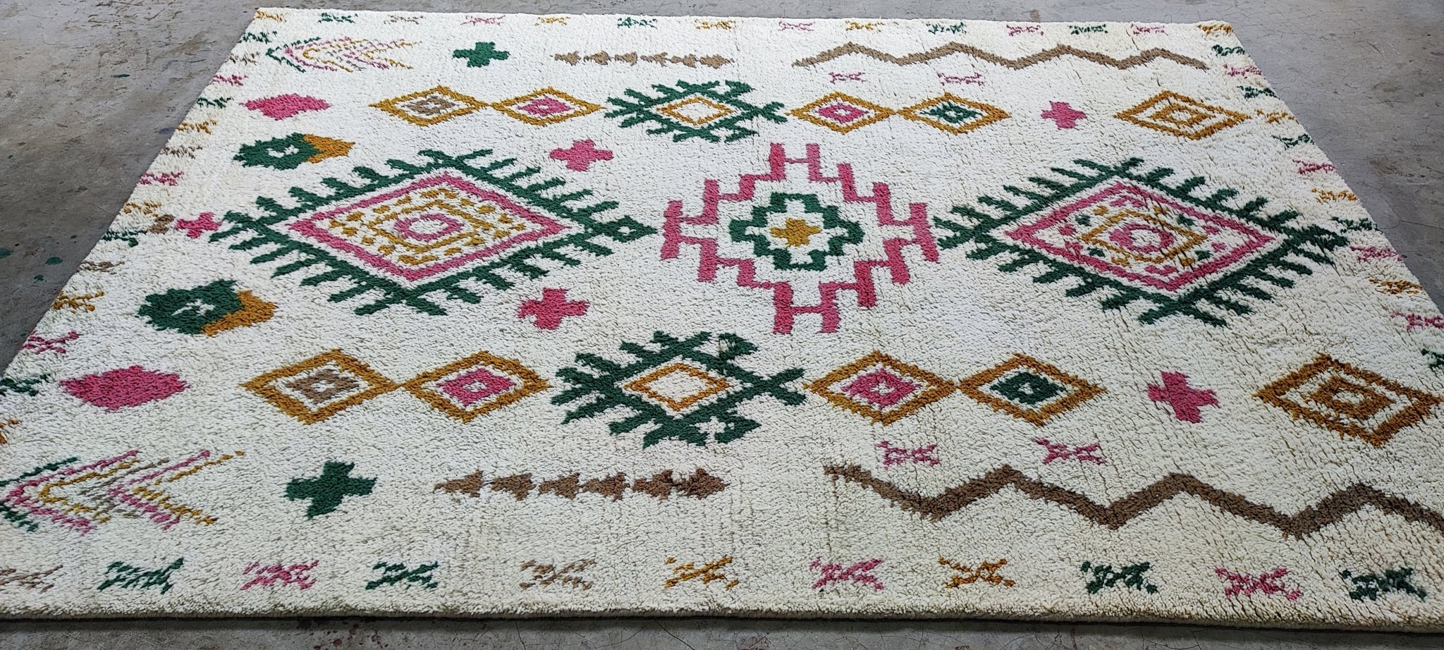 Holmes 5.3x7.3 Hand-Knotted Ivory Mix Moroccan | Banana Manor Rug Factory Outlet