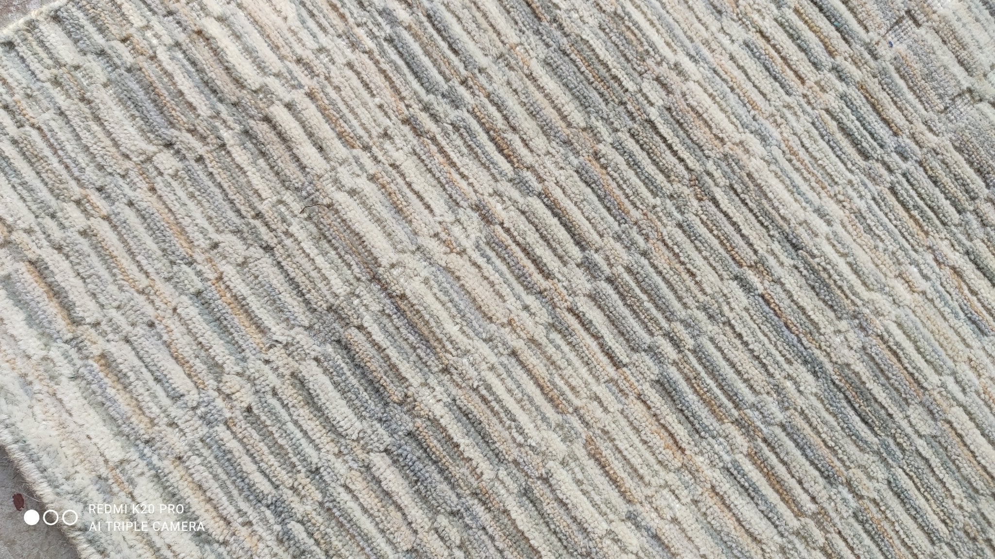Inger 8x10 Handwoven White and Grey Rug | Banana Manor Rug Company