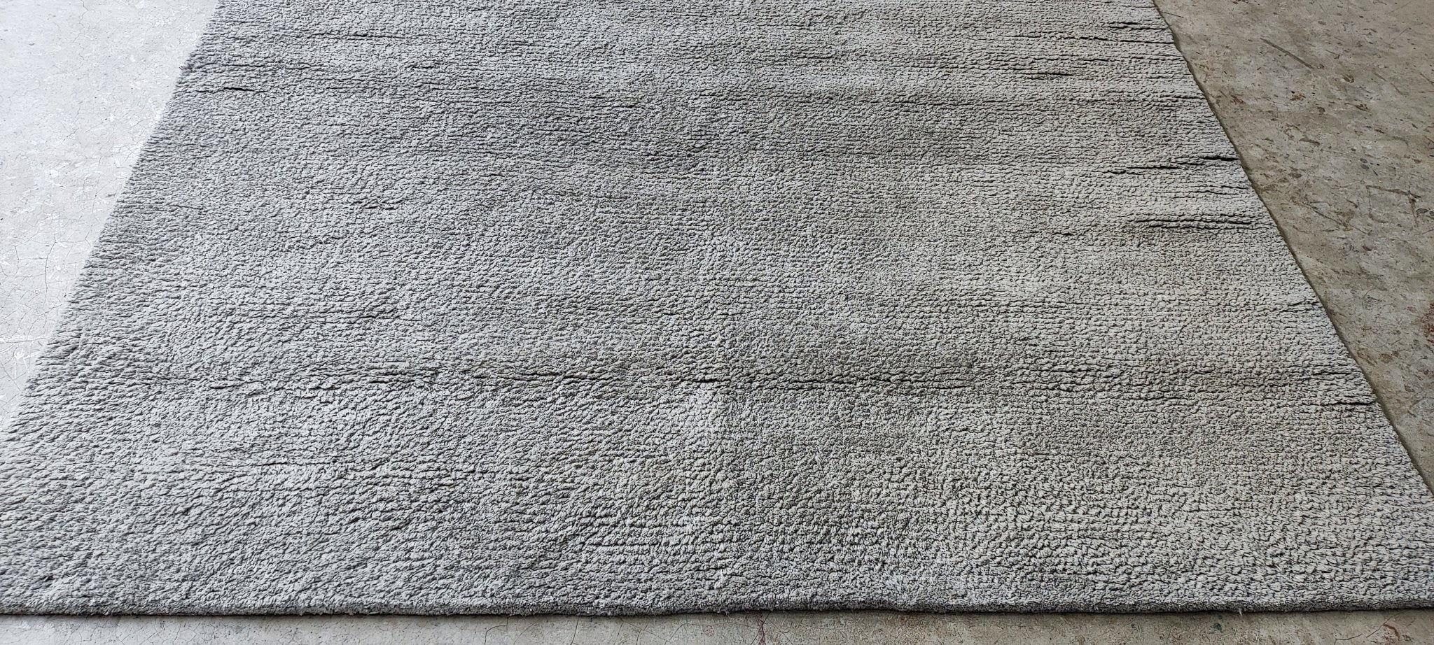 Isabel Sarli 6.9x10 Hand-Knotted Bended Grey | Banana Manor Rug Factory Outlet