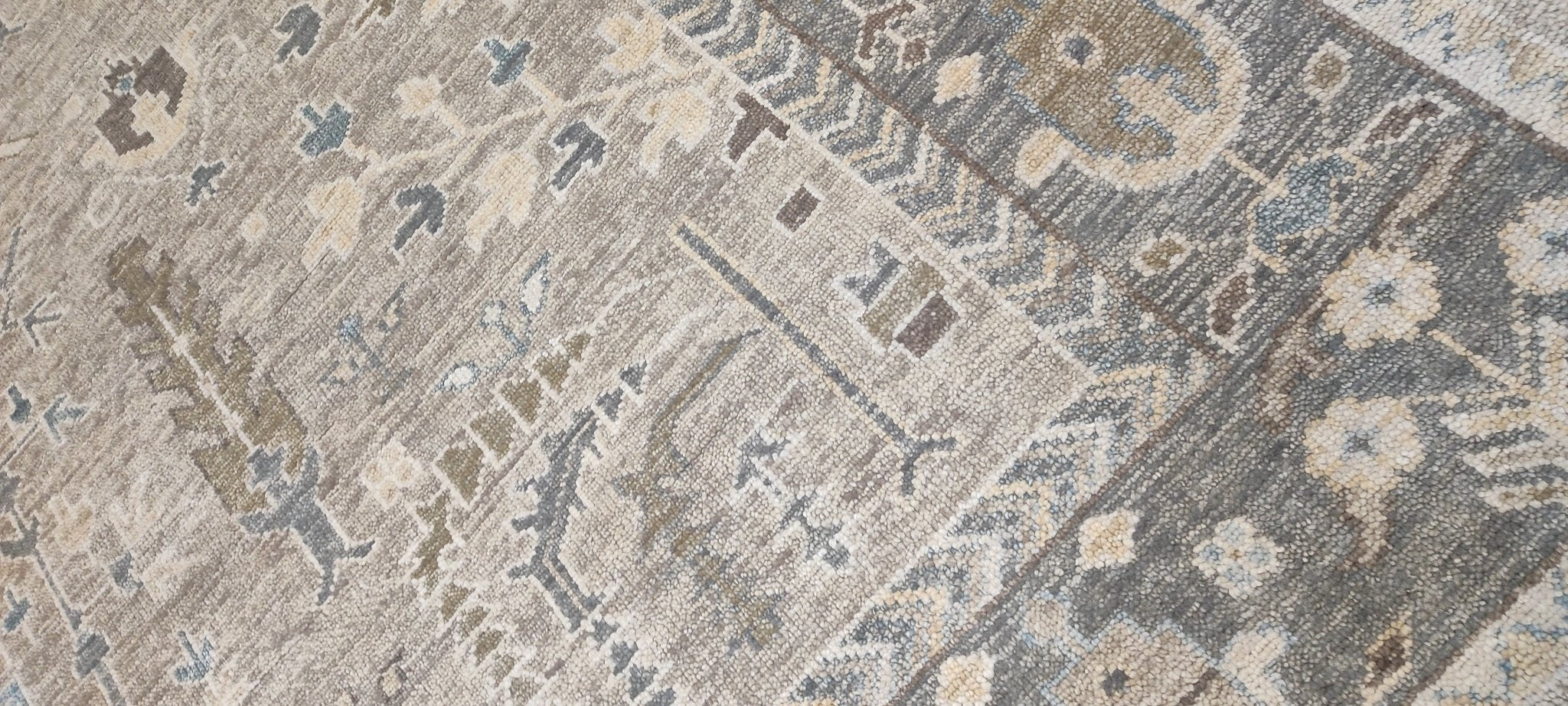 Jacqueline Bisset 10x14 Tan and Grey Hand-Knotted Oushak Rug | Banana Manor Rug Company
