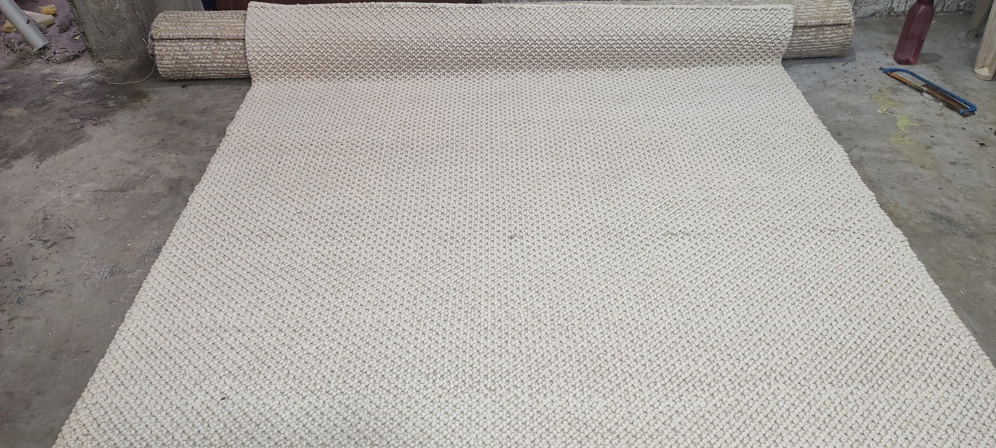 Jane Wiseman Handwoven Wool Durrie Ivory Loop 6.9x9 | Banana Manor Rug Company