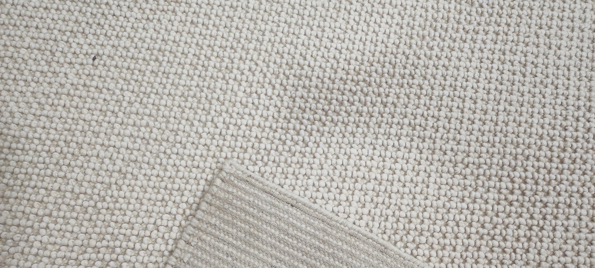 Jane Wiseman Handwoven Wool Durrie Ivory Loop 6.9x9 | Banana Manor Rug Company