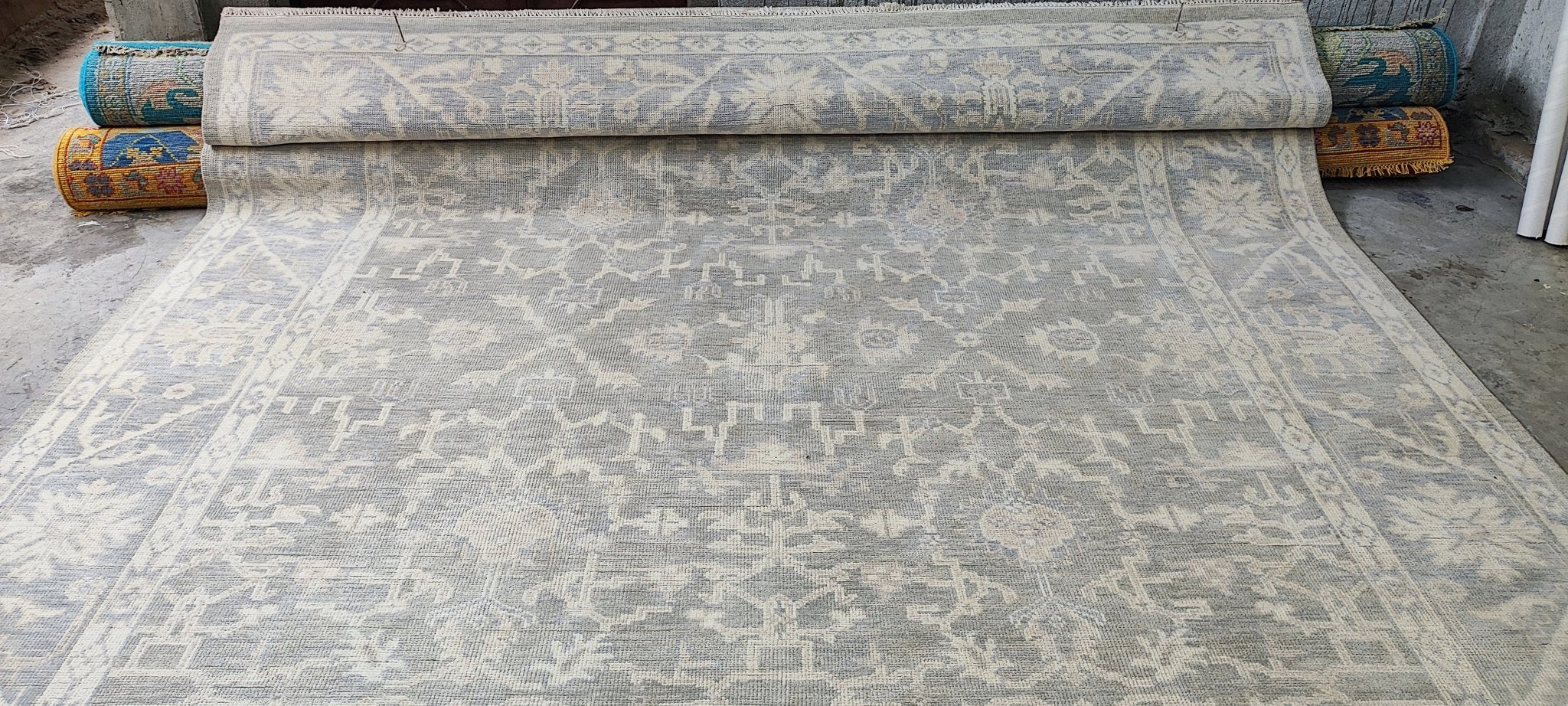 Janet Weiss 9.9x13.9 Hand Knotted Silver Grey Turkish Oushak | Banana Manor Rug Factory Outlet