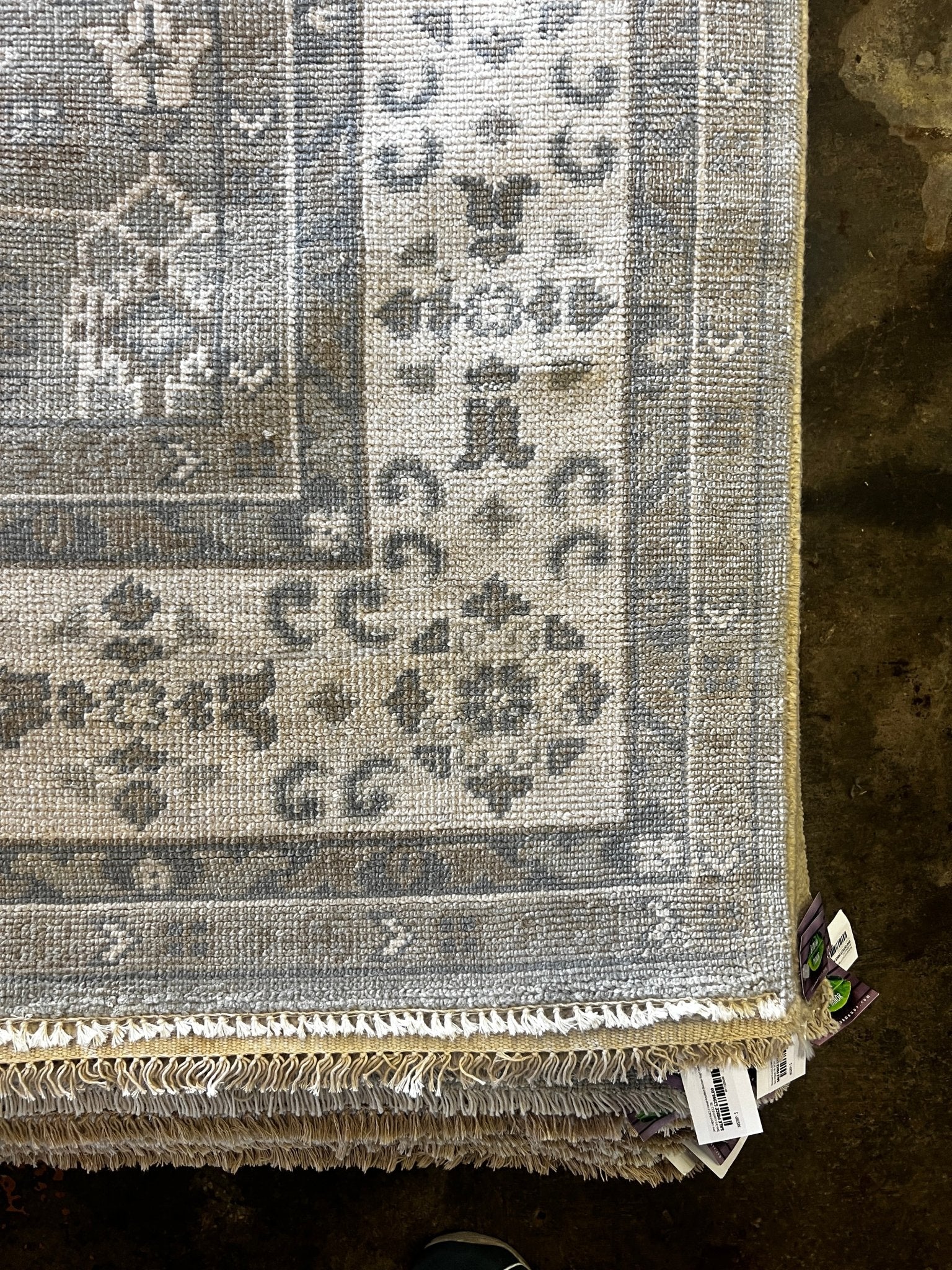 Jerry Hall 9x12 Grey and Ivory Hand-Knotted Oushak Rug | Banana Manor Rug Factory Outlet