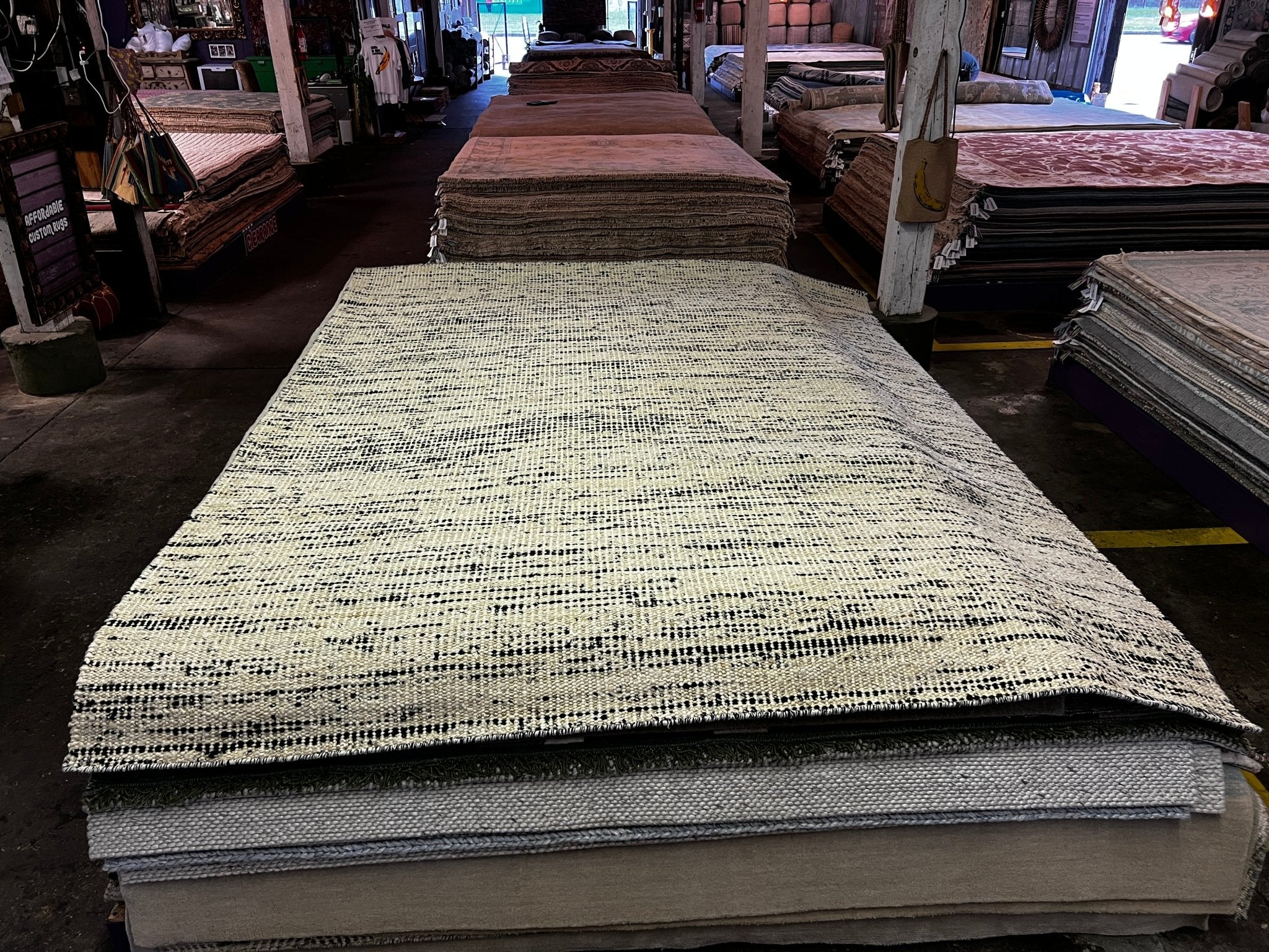 Jeryd 8x10 Handwoven Textured Wool Durrie | Banana Manor Rug Factory Outlet