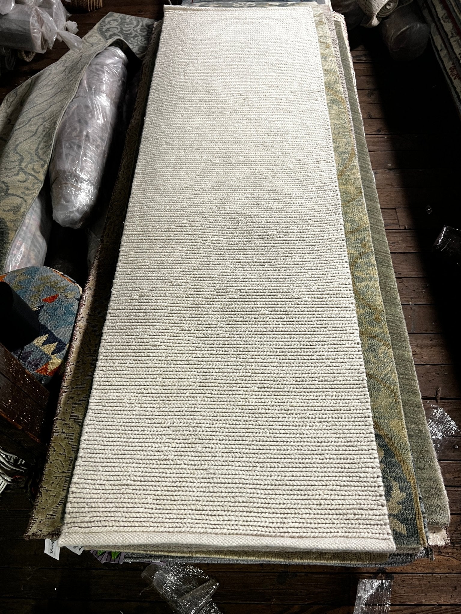 Jo Handwoven White Soumak Rug (Multiple Sizes) | Banana Manor Rug Company