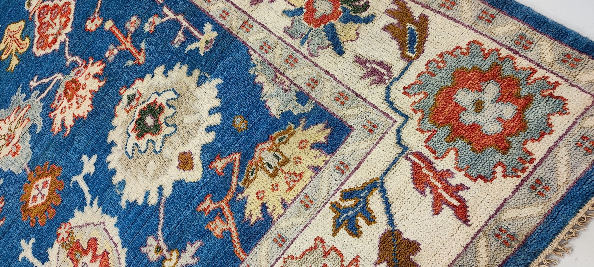 Joan Van Ark 8.9x12 Hand-Knotted Blue & Ivory Oushak | Banana Manor Rug Factory Outlet