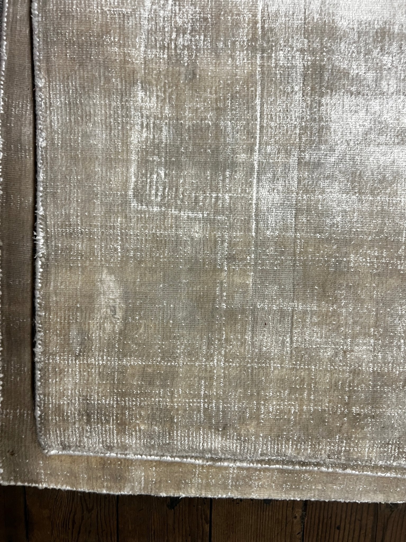 Johnny Doe 2.9x6/2.9x11.9/4x6/5.3x7.6 Beige Tip Sheared Handwoven Viscose Rug | Banana Manor Rug Factory Outlet