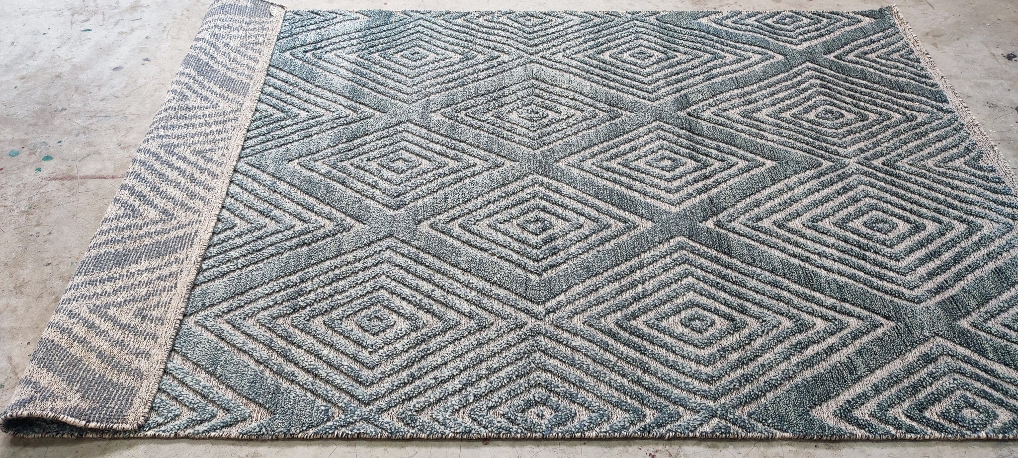 Josh Lawson Hand-Knotted Modern Rug Green High-Low 5x8.3 | Banana Manor Rug Company