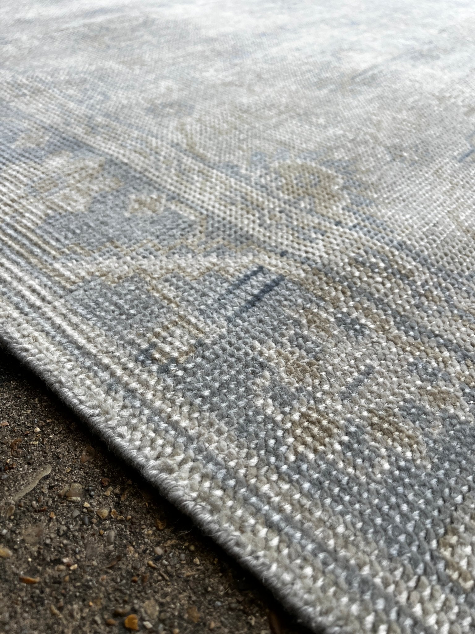 Kara Monaco 4.3x6 Hand-Knotted Grey & Silver Turkish Oushak | Banana Manor Rug Factory Outlet