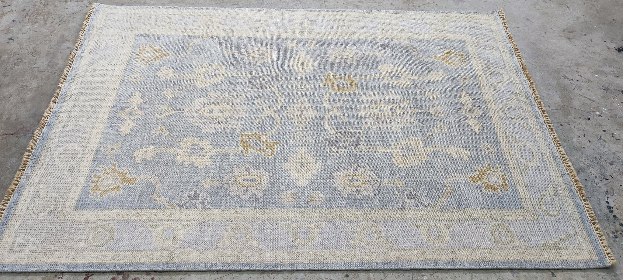 Kara Monaco 4.3x6 Hand-Knotted Grey & Silver Turkish Oushak | Banana Manor Rug Factory Outlet