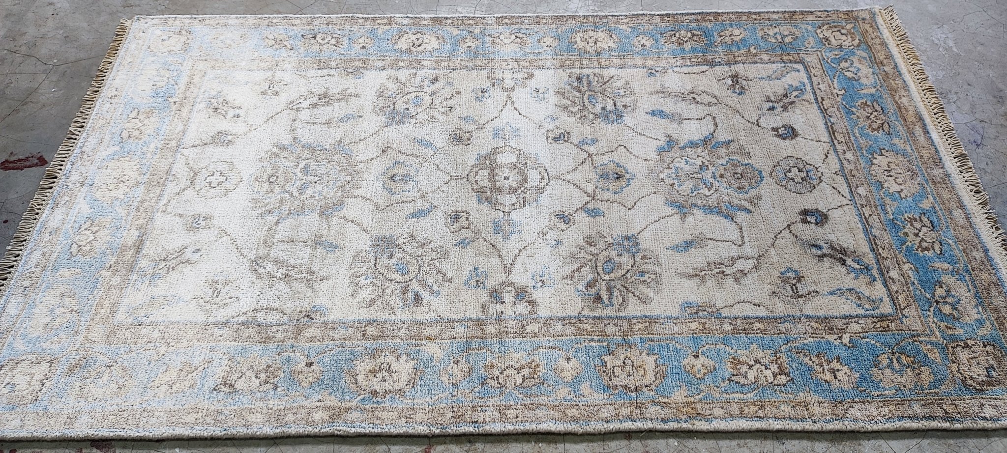 Karen Velez 3x5 Hand Knotted Silver & Aqua Oushak | Banana Manor Rug Factory Outlet