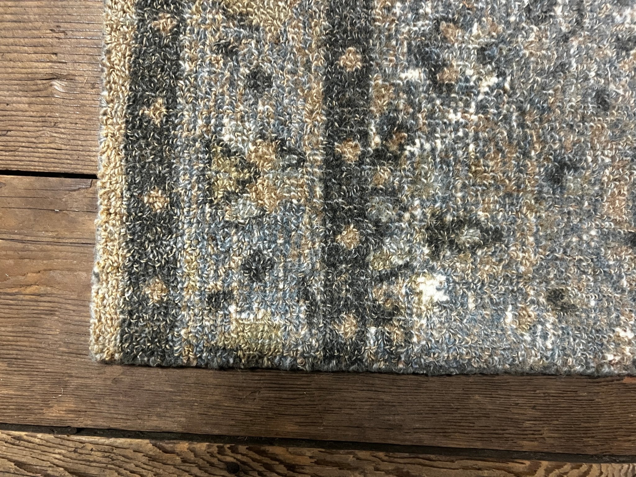 King Oliver 2x2.6 Handwoven Wool Rug | Banana Manor Rug Factory Outlet