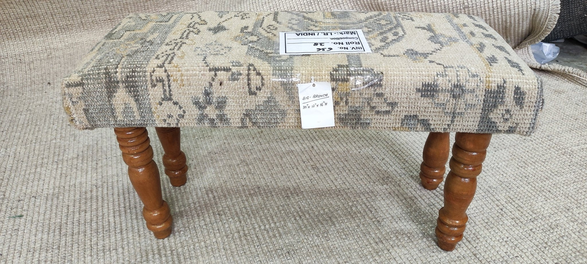 Kinuyo 30x12x16 Wooden Upholstered Bench | Banana Manor Rug Factory Outlet