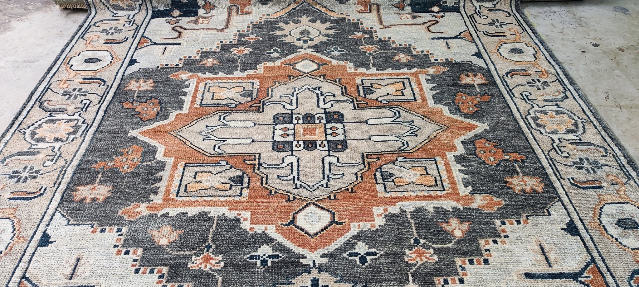 https://bananamanor.com/cdn/shop/products/kirsten-kelli-grey-and-beige-hand-knotted-oriental-rug-8x10-440938.jpg?v=1683159250