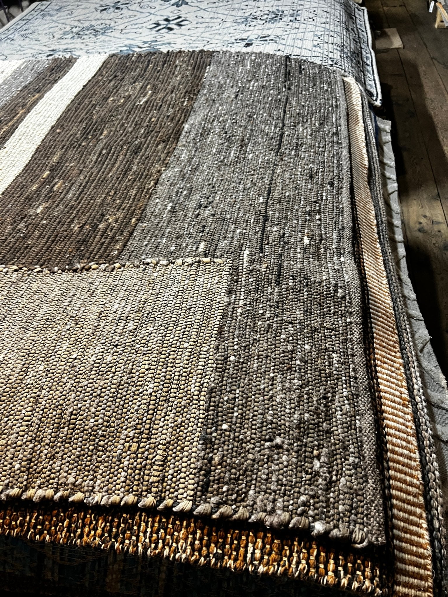 Krewe of Cork 5.3x7.6 Handwoven Brown Modern Durrie | Banana Manor Rug Factory Outlet