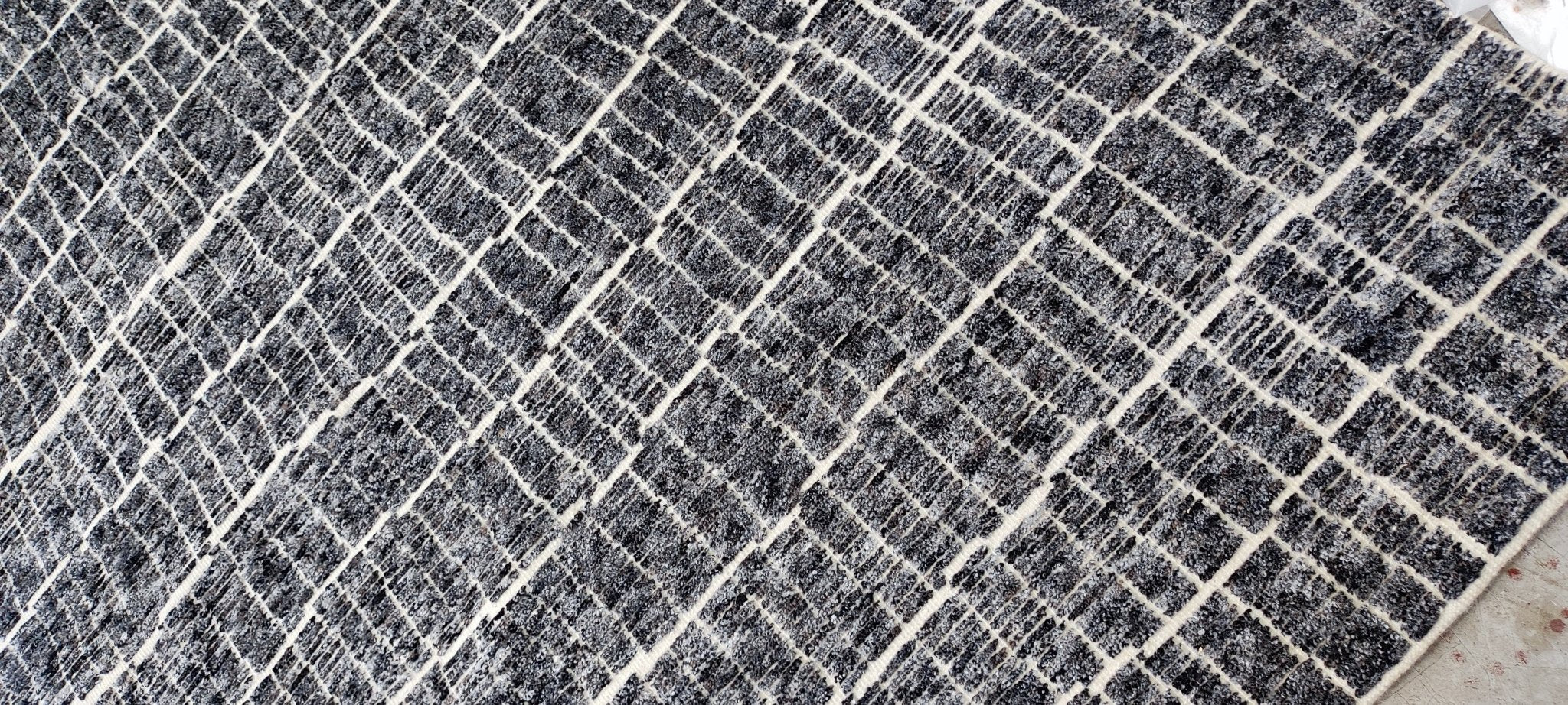 Kung Fu Carradine 9.3x11.9 Hand-Knotted Dark Grey & Ivory Modern | Banana Manor Rug Factory Outlet