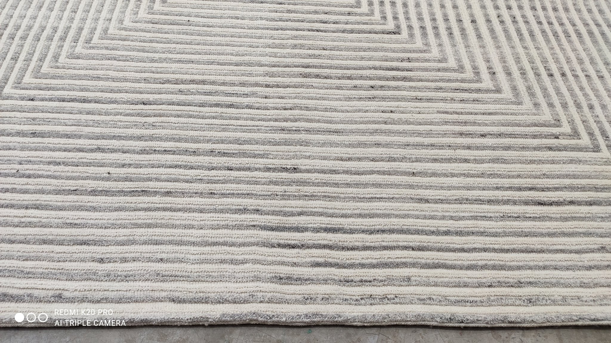 Large Marge 8.3x10 Ivory and Gray Hand-knotted Modern Carpet | Banana Manor Rug Company