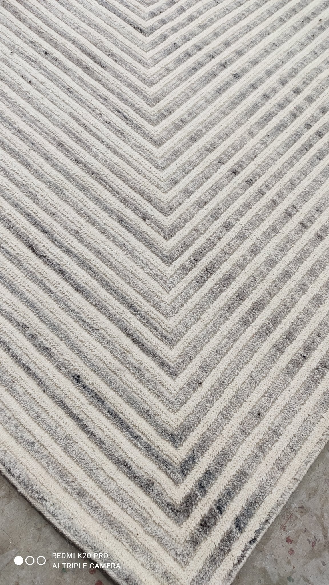 Large Marge 8.3x10 Ivory and Gray Hand-knotted Modern Carpet | Banana Manor Rug Company