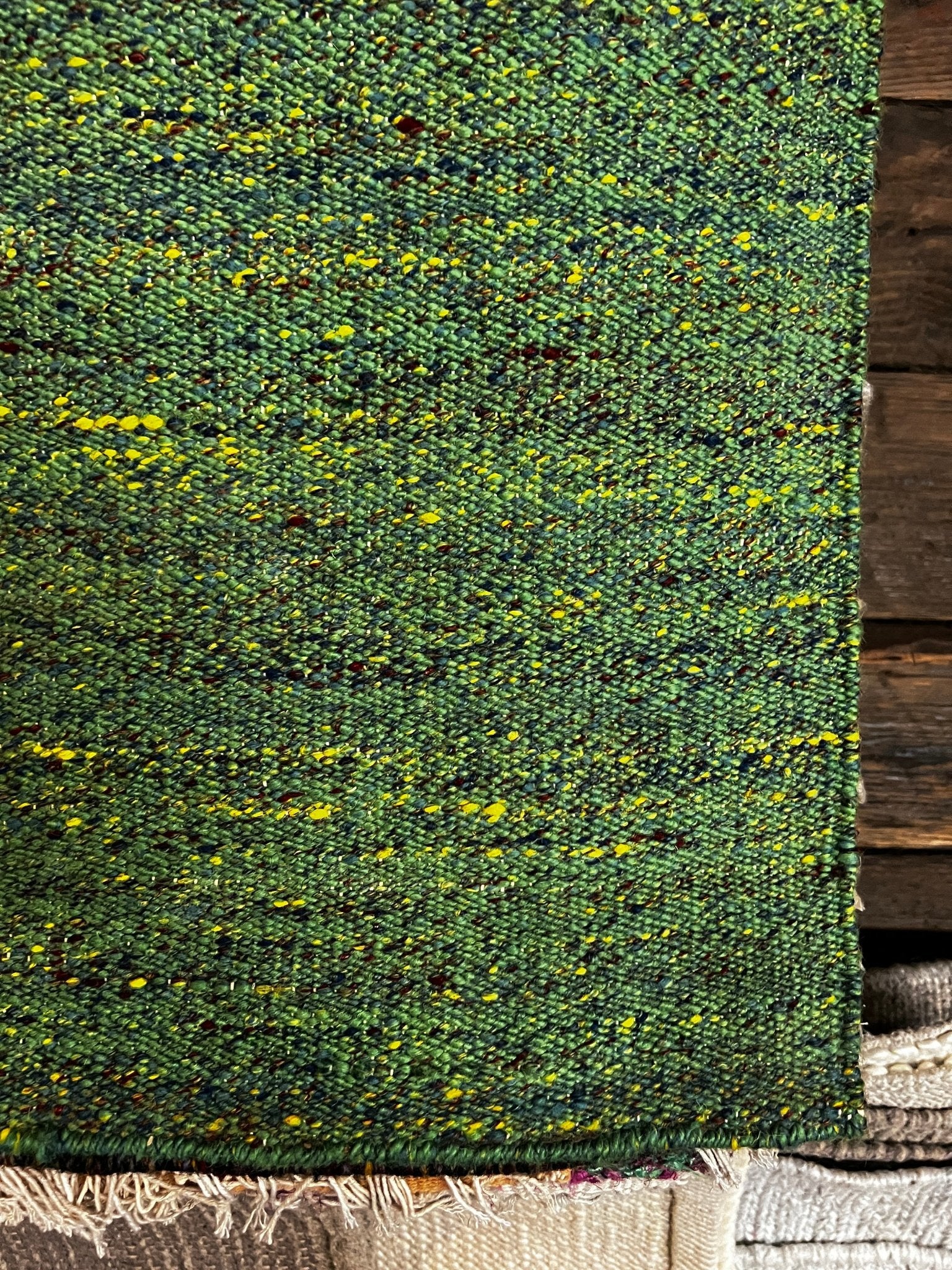 Latta 5x8 Handwoven Green Sari Silk Durrie Rug | Banana Manor Rug Company
