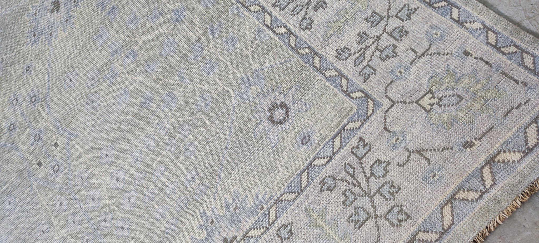 Lauryn 8x10.3 Hand Knotted Grey & Tan Turkish Oushak | Banana Manor Rug Factory Outlet