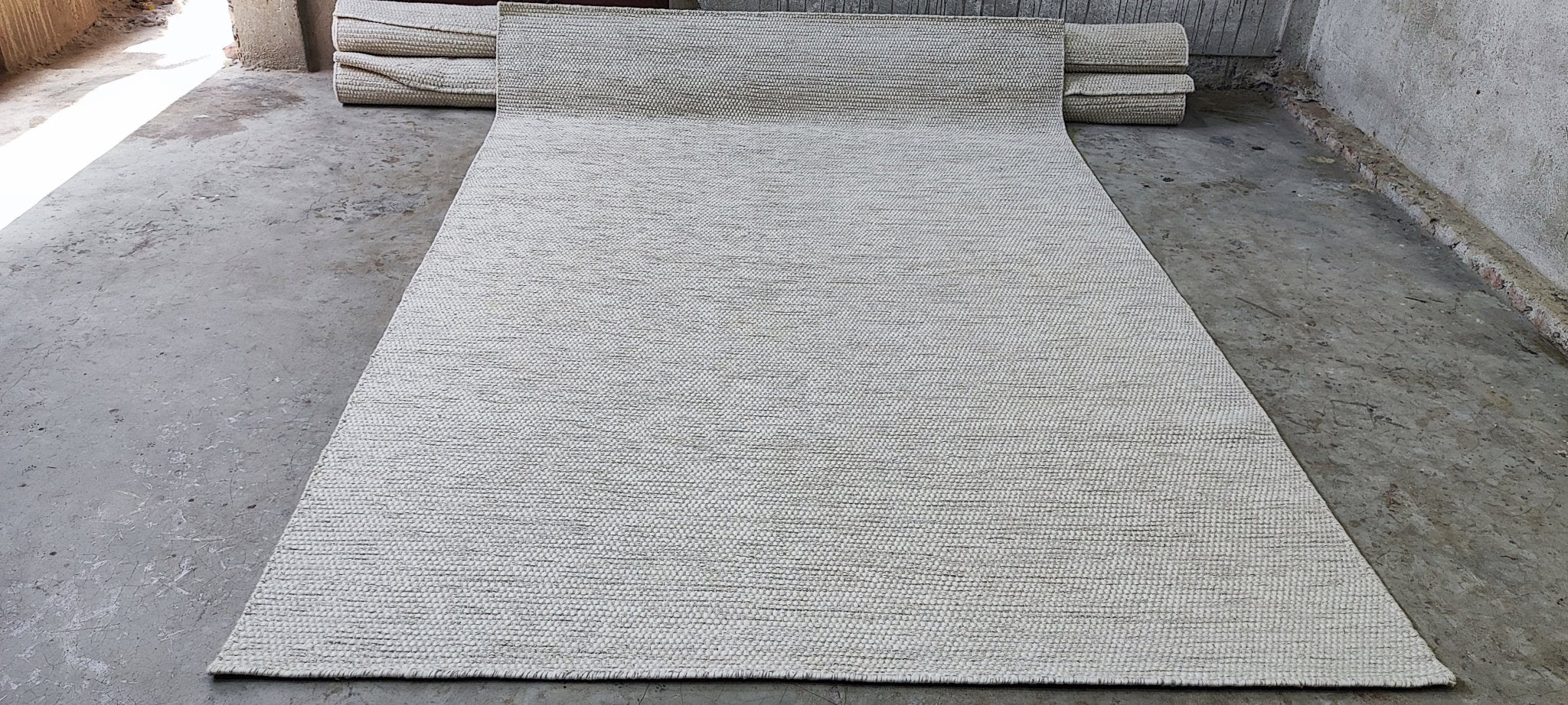 Leo Handwoven Natural Textured Durrie (Multiple Sizes) | Banana Manor Rug Factory Outlet