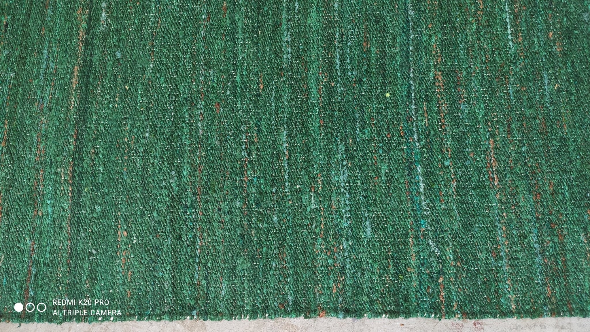 Leonard 5.6x8 Handwoven Green Sari Silk Rug | Banana Manor Rug Company