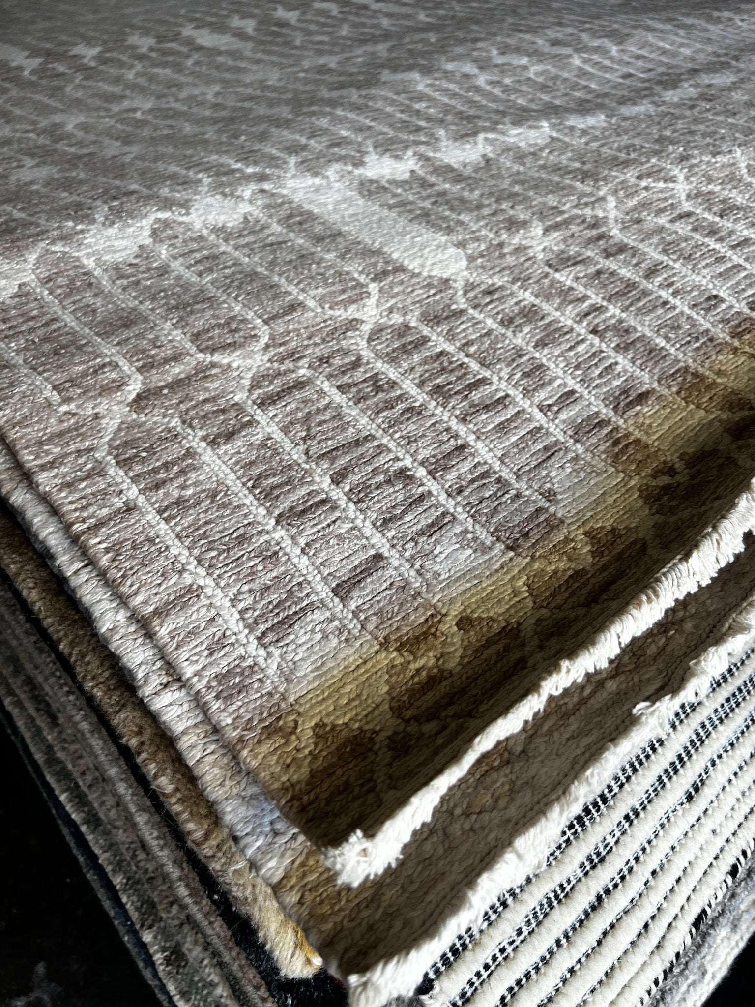 Lia Lane 7.9x9.9 Light Brown & Ivory Abstract | Banana Manor Rug Factory Outlet