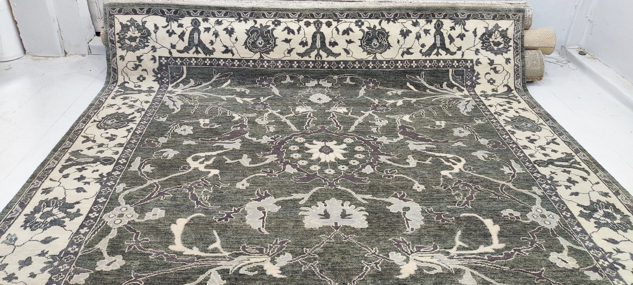 Lisa Black 9x11.9 Hand-Knotted Grey & Ivory Oushak | Banana Manor Rug Factory Outlet