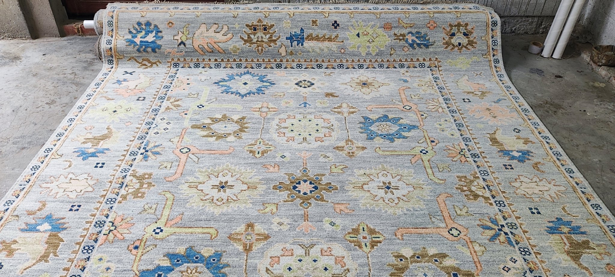 Lita 8x10 Hand Knotted Aqua Oushak | Banana Manor Rug Factory Outlet