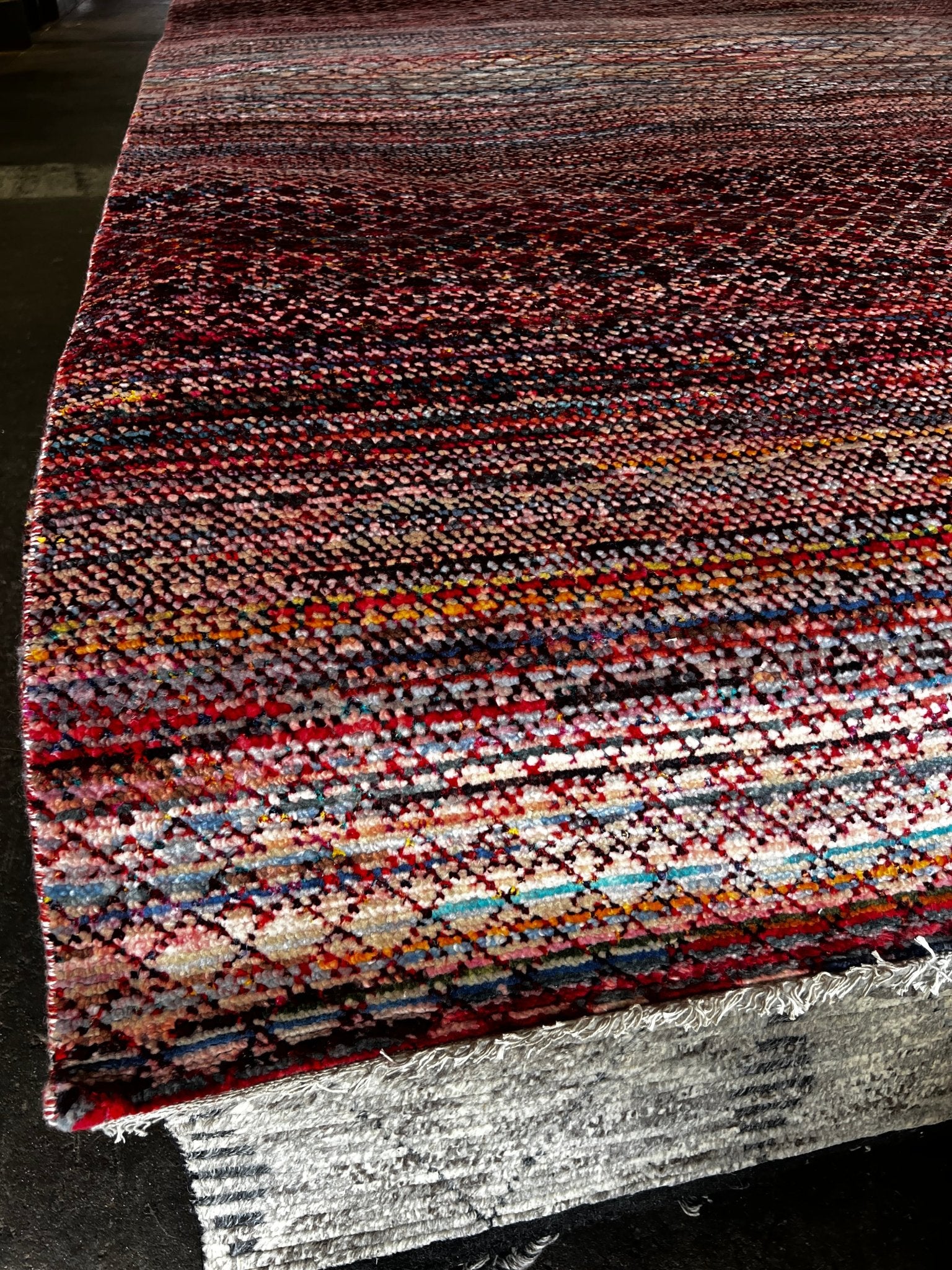 Lizzo 8.3x10.3 Hand-Knotted Grass Style Multi-Color | Banana Manor Rug Factory Outlet