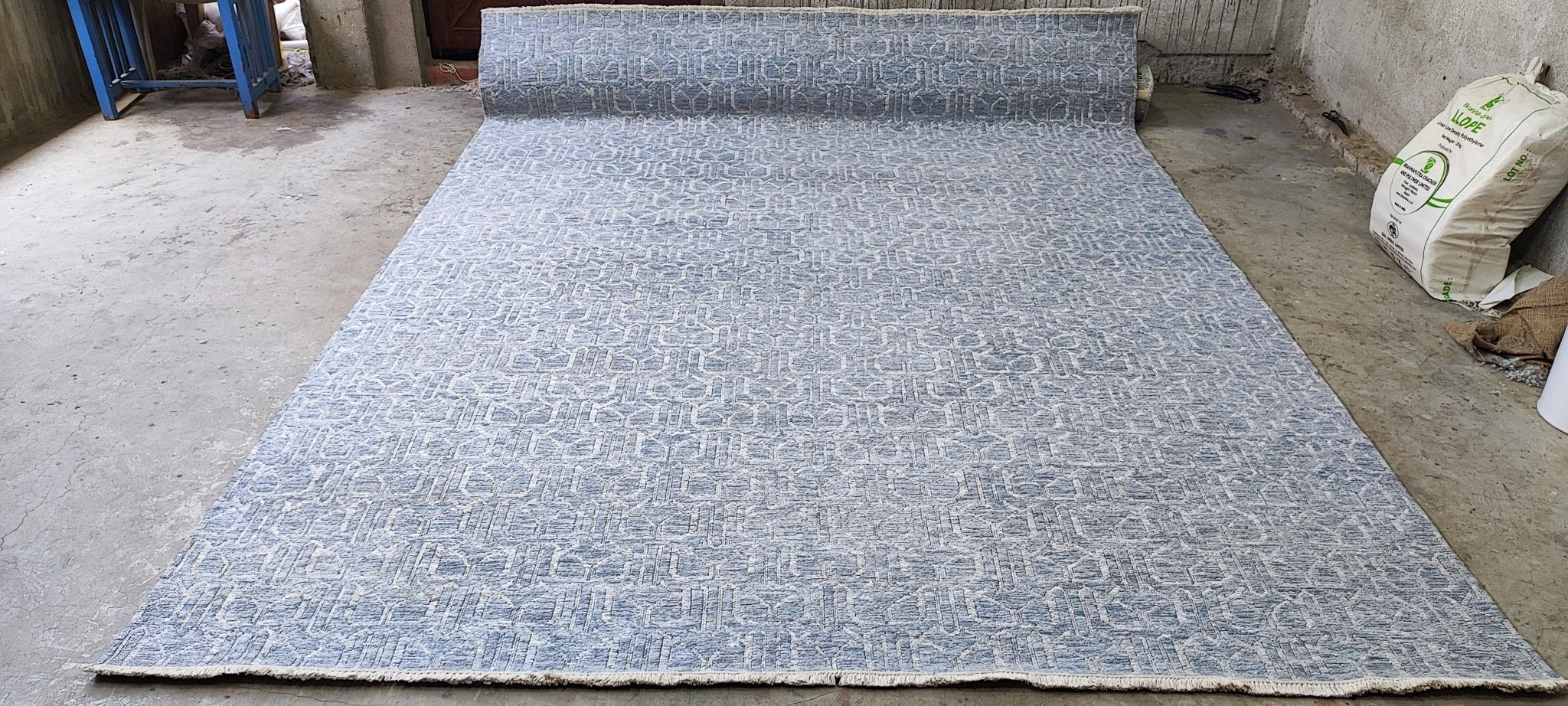 Lucianna 8x11 Light Aqua & Grey Abstract | Banana Manor Rug Factory Outlet