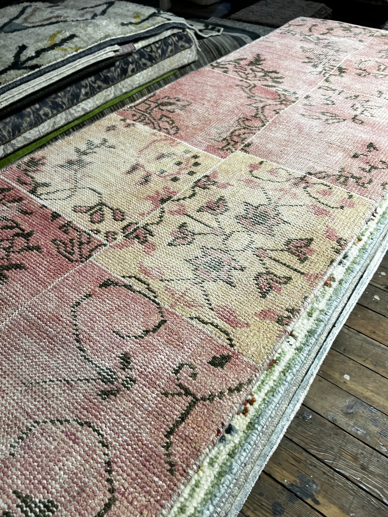 Mae Whitman 2.6x9.6 Hand-Knotted Pink Oushak Runner | Banana Manor Rug Factory Outlet