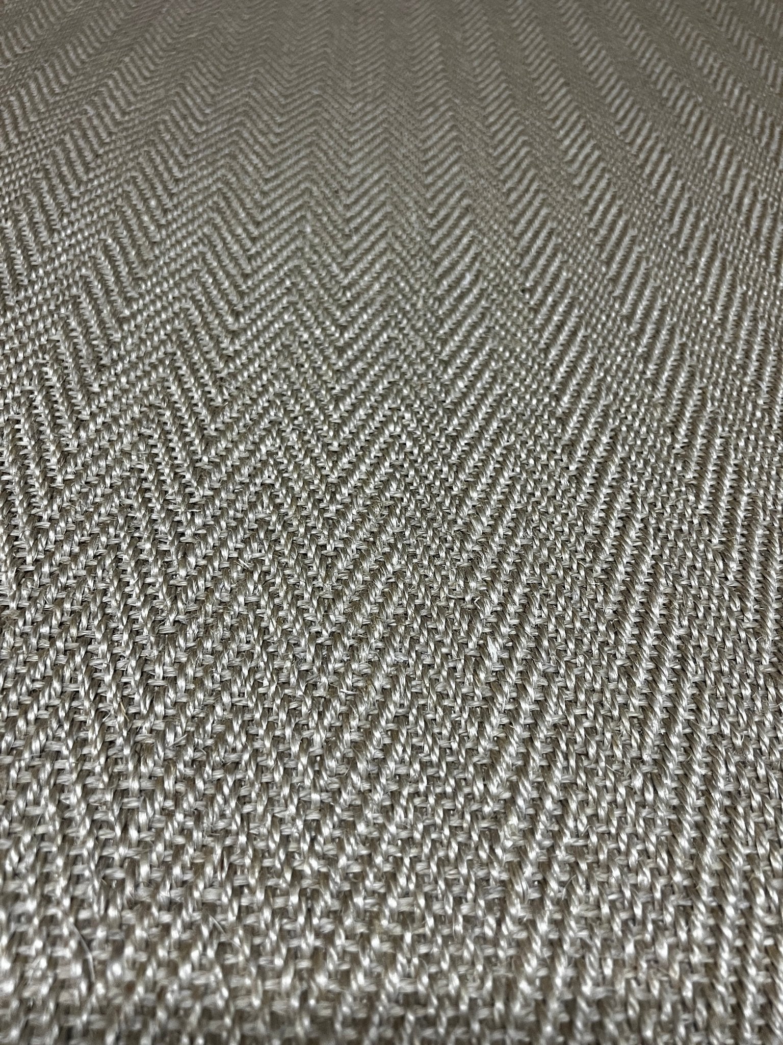 Mandy Pepperidge 5x8 Modern Natural Serged Sisal Rug | Banana Manor Rug Factory Outlet