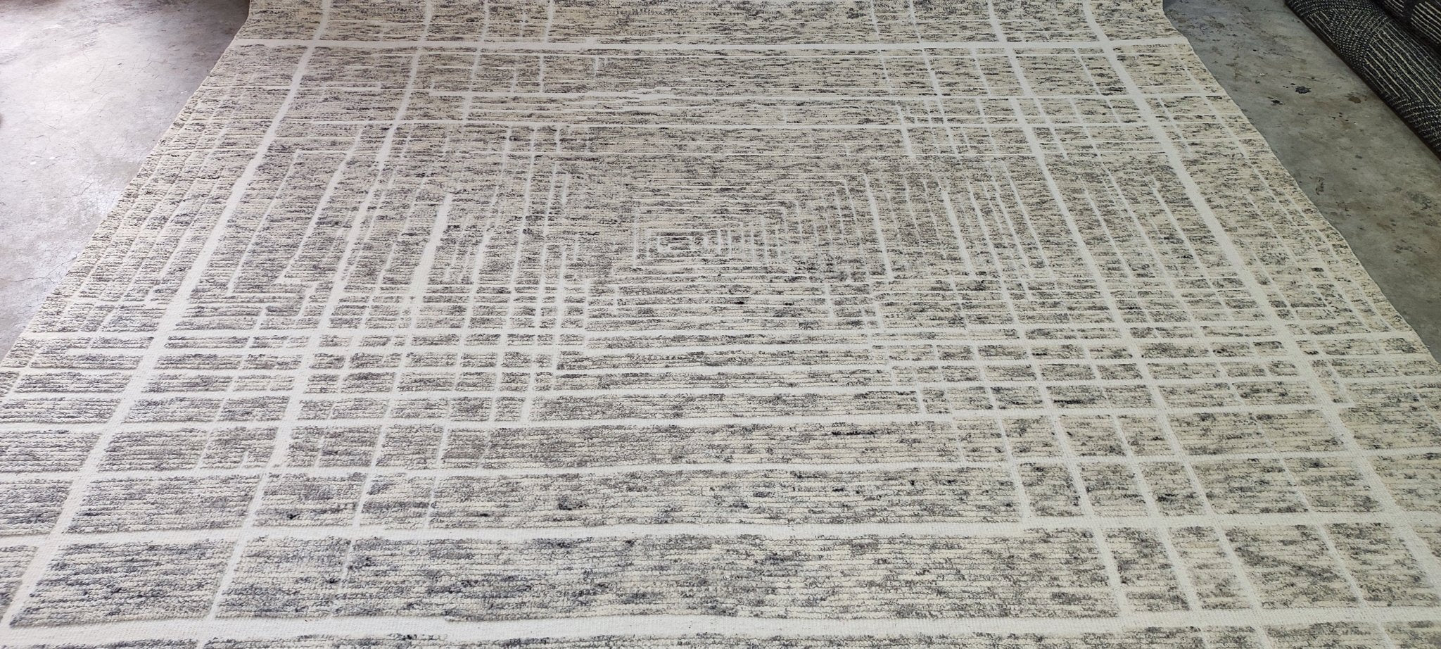 Manning 8.3x9.9 Hand-Knotted Natural Cut Pile | Banana Manor Rug Factory Outlet