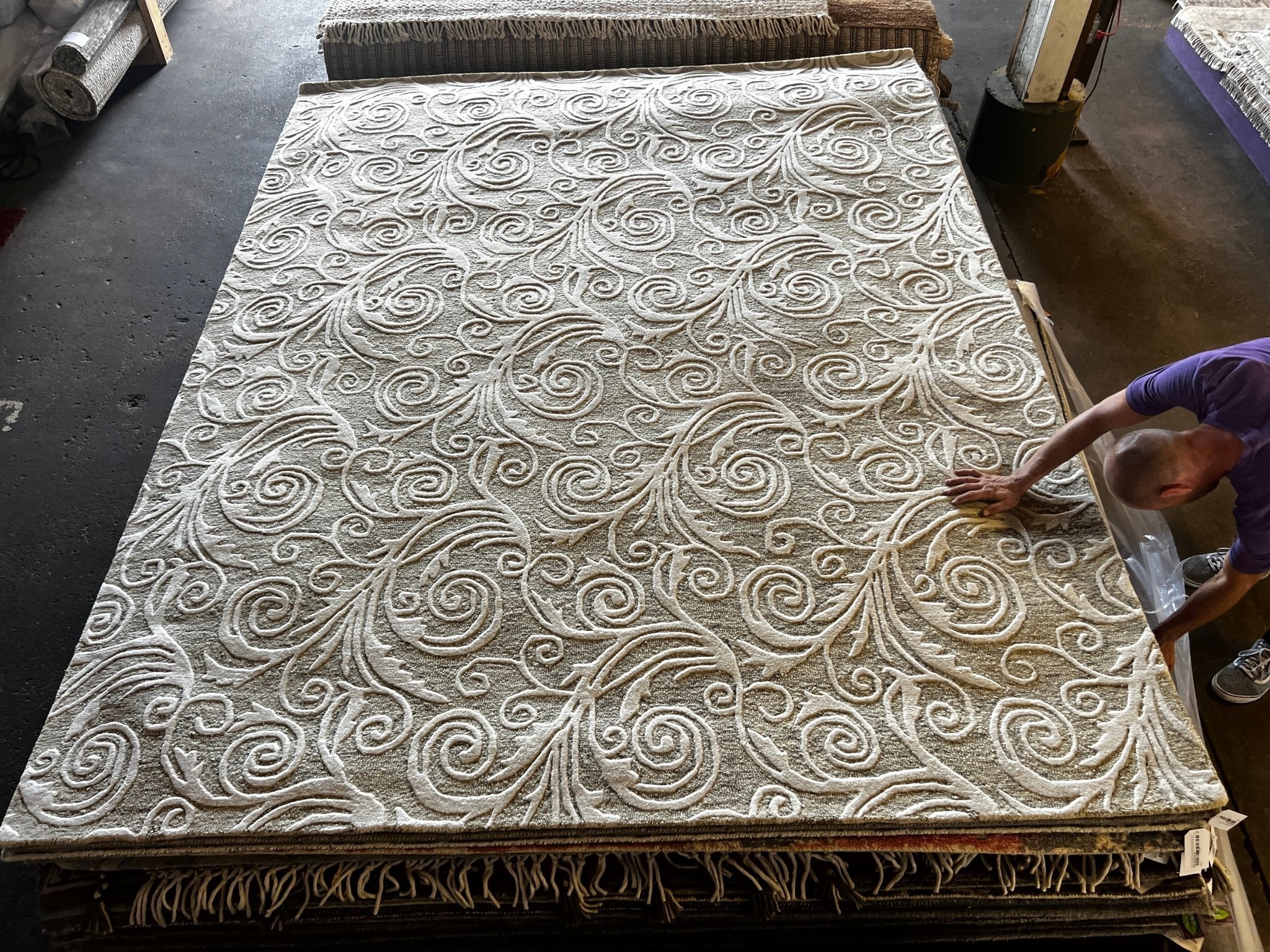 Marcia Hand-Tufted Wool Natural Olive Floral (Multiple Sizes) | Banana Manor Rug Factory Outlet