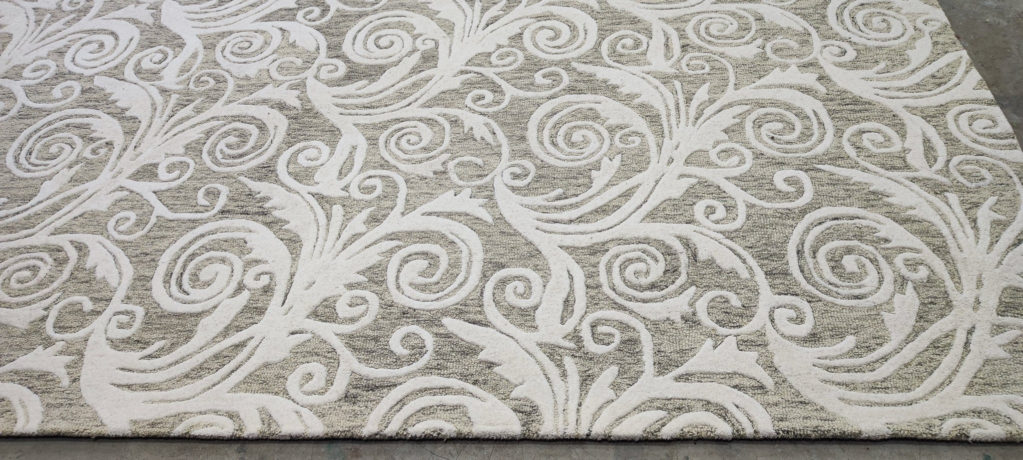 Marcia Hand-Tufted Wool Natural Olive Floral (Multiple Sizes) | Banana Manor Rug Factory Outlet