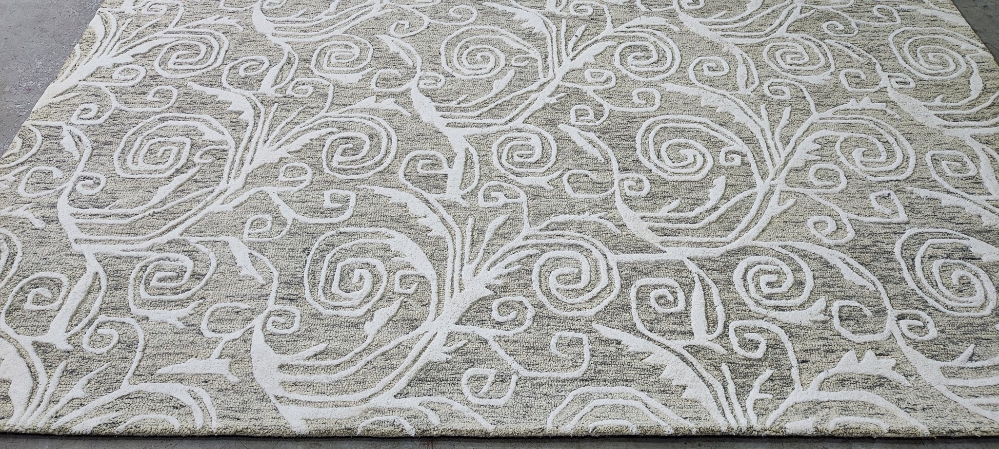 Marcia the Sequel 8x10 Hand-Tufted Light Green & Ivory Loop Cut | Banana Manor Rug Factory Outlet