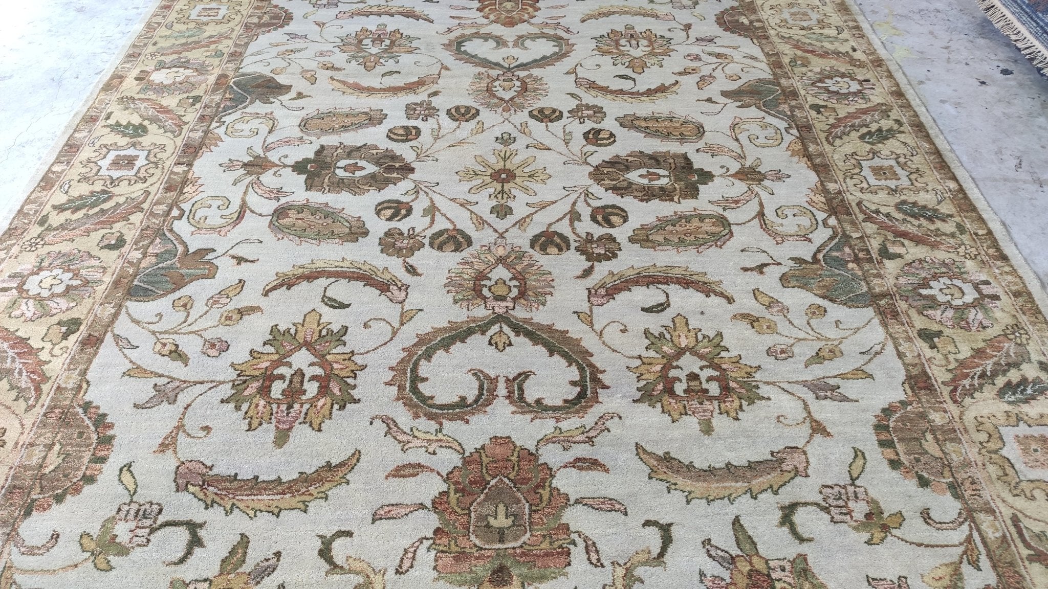 Marquis 7.9x9.6 Beige and Gold Hand-Knotted Kashan Rug | Banana Manor Rug Company