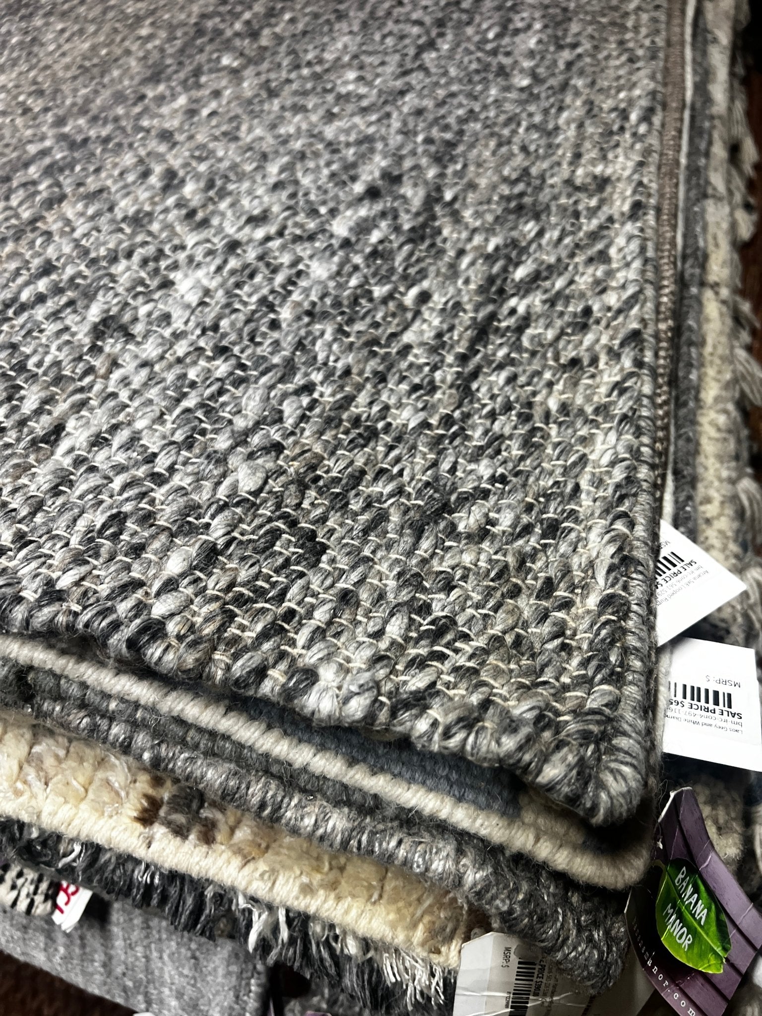 Maurizio 5.6x7.3 Handwoven Wool Textured Durrie | Banana Manor Rug Factory Outlet