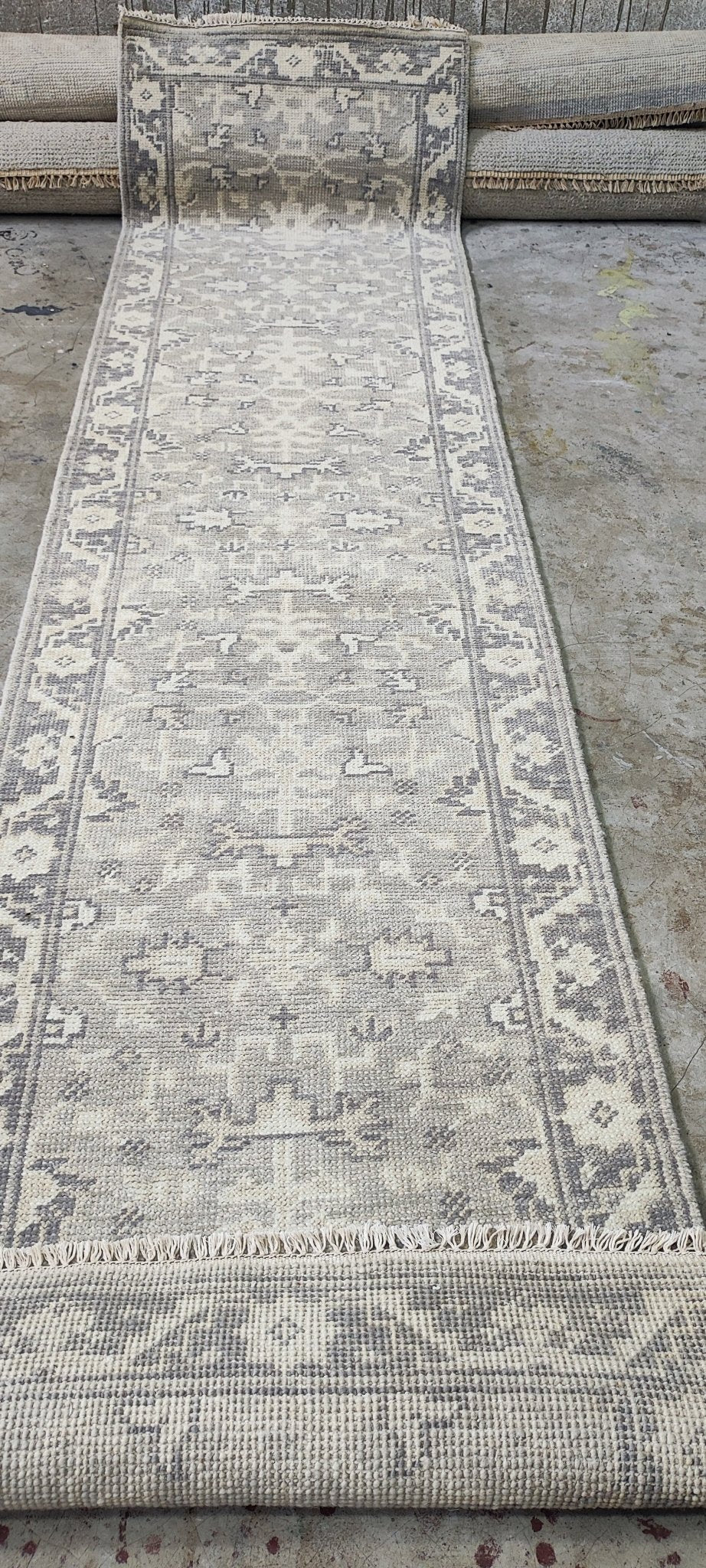 Mazur 2.6x7.9 Hand Knotted Grey & Silver Turkish Oushak | Banana Manor Rug Factory Outlet