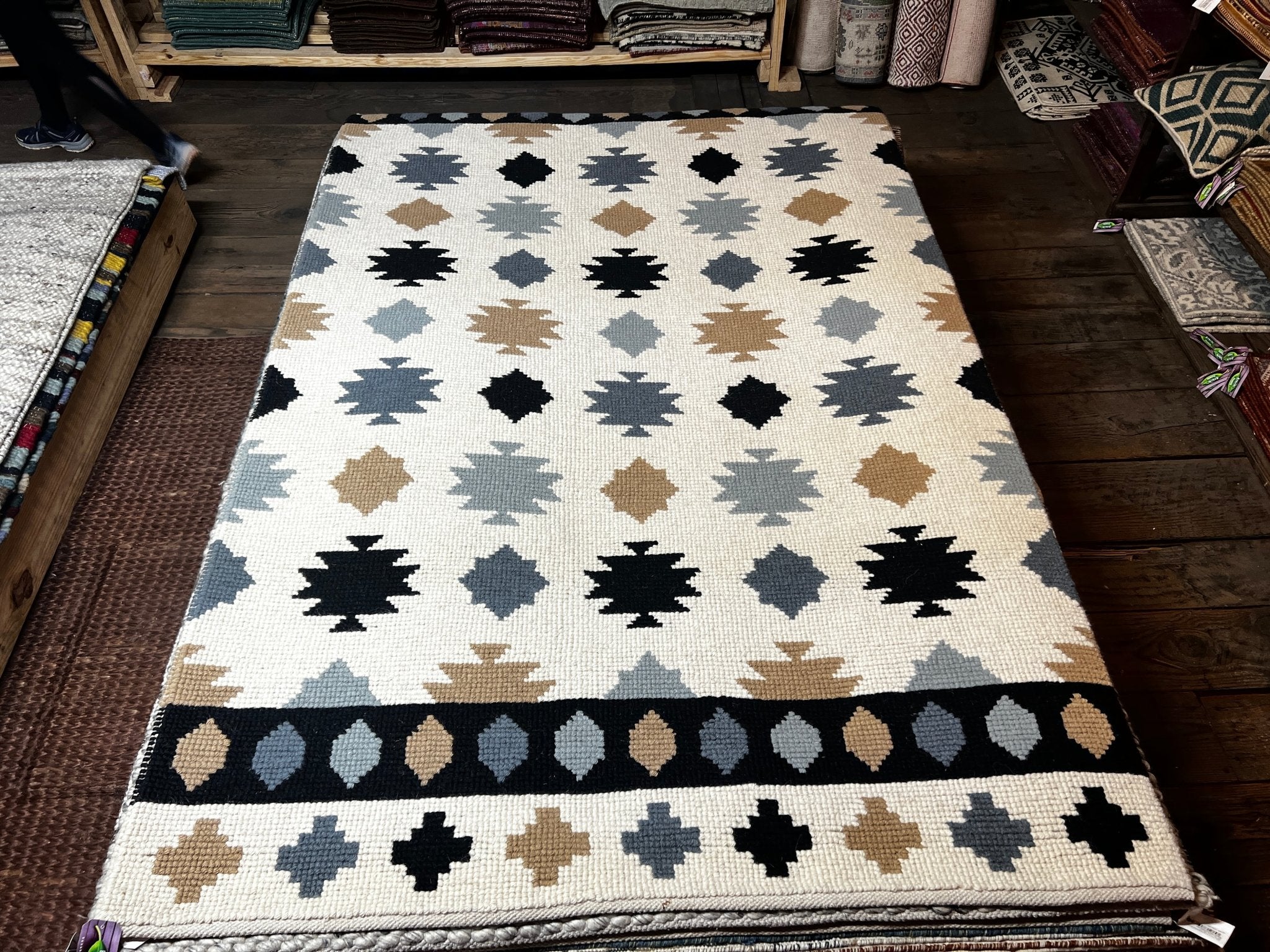 Mel Sharples Handwoven Durrie 5x8 | Banana Manor Rug Company