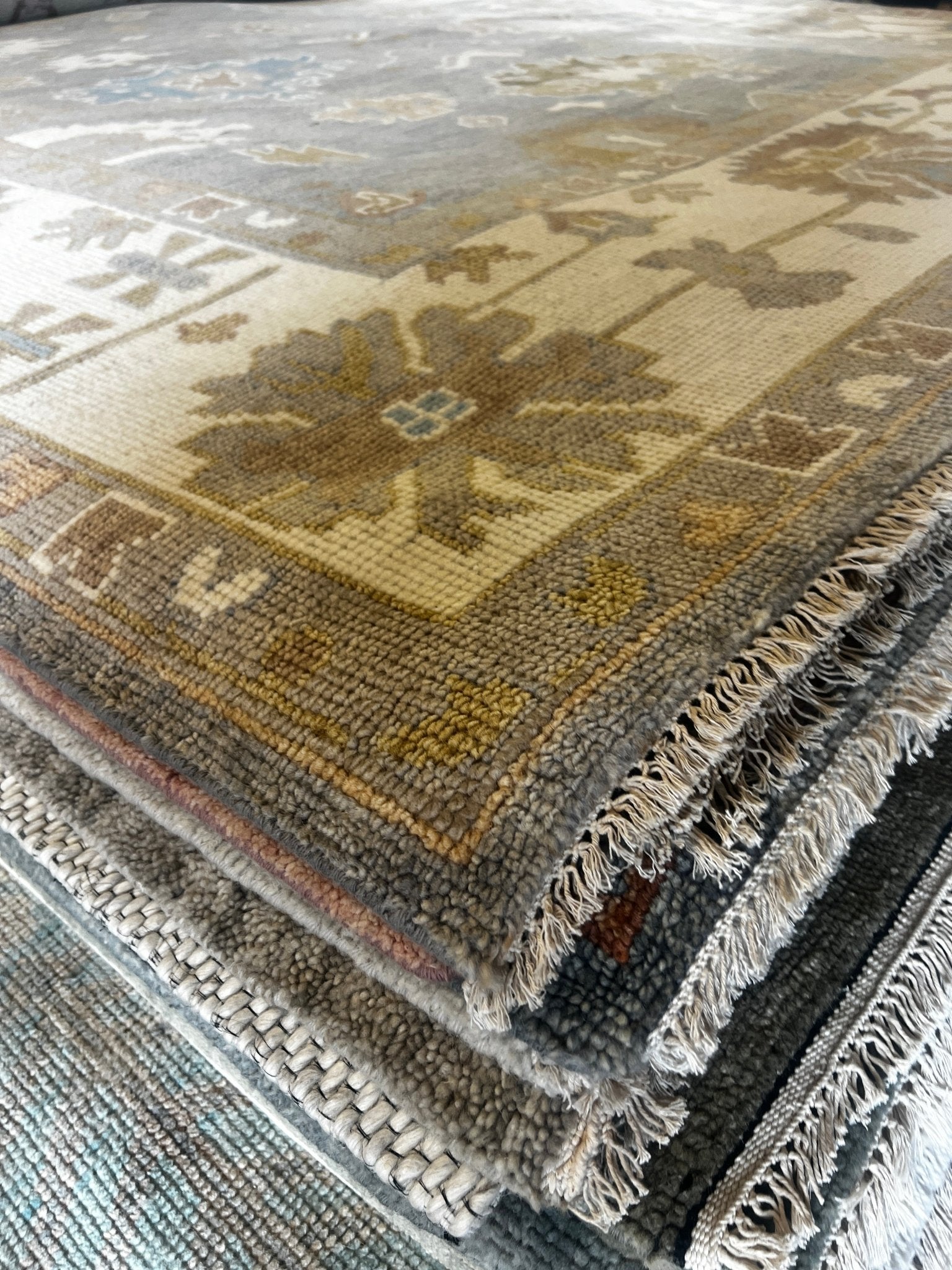 Memphis Belle Bonnie 10x14 Grey and Ivory Hand-Knotted Oushak Rug | Banana Manor Rug Factory Outlet