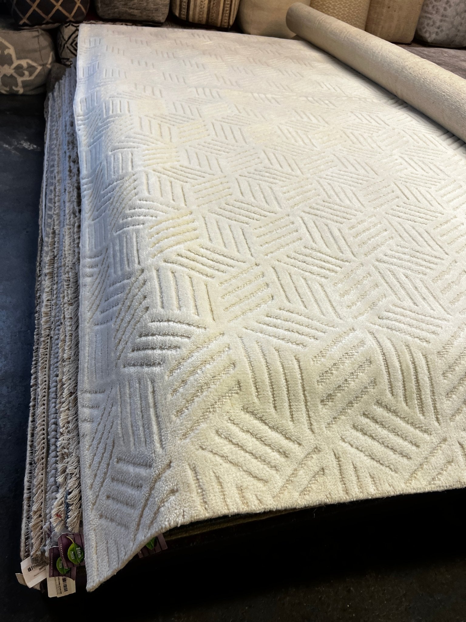 Mercedes McCambridge 12x14.9 Hand-Knotted Ivory Modern | Banana Manor Rug Factory Outlet