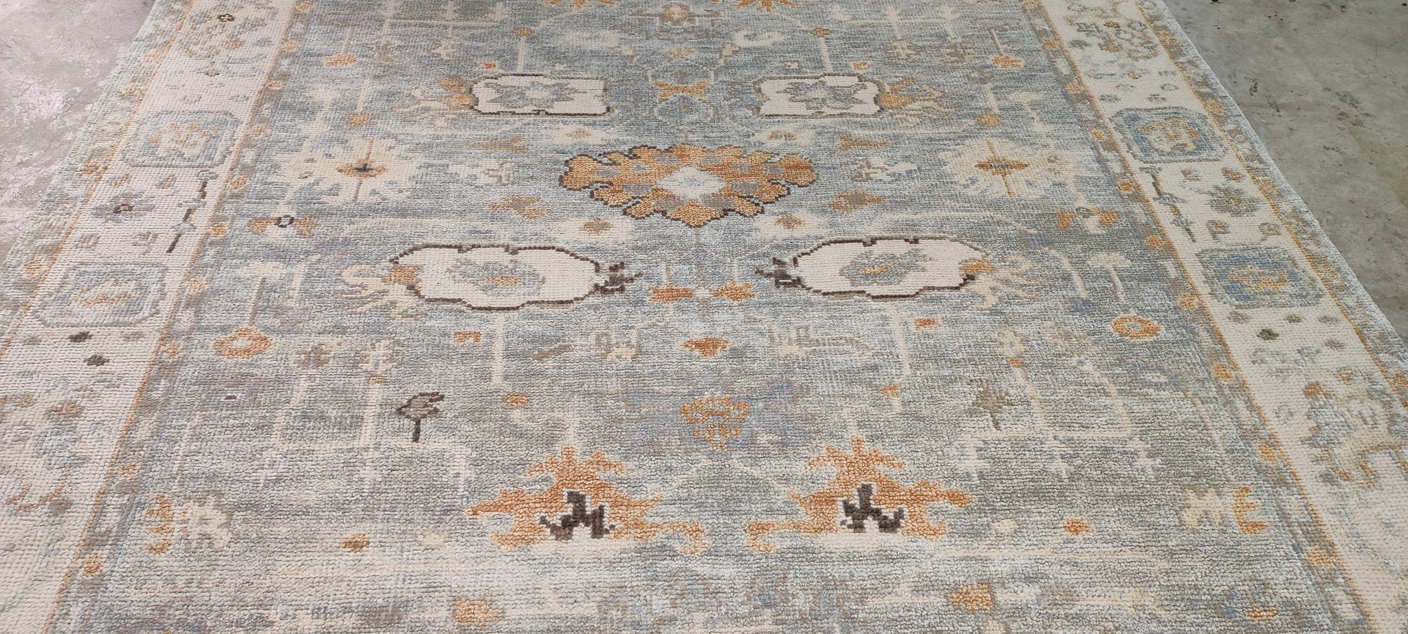 Michelle Boudreau Light Grey and Ivory Hand-Knotted Oushak Rug 8x10 | Banana Manor Rug Company