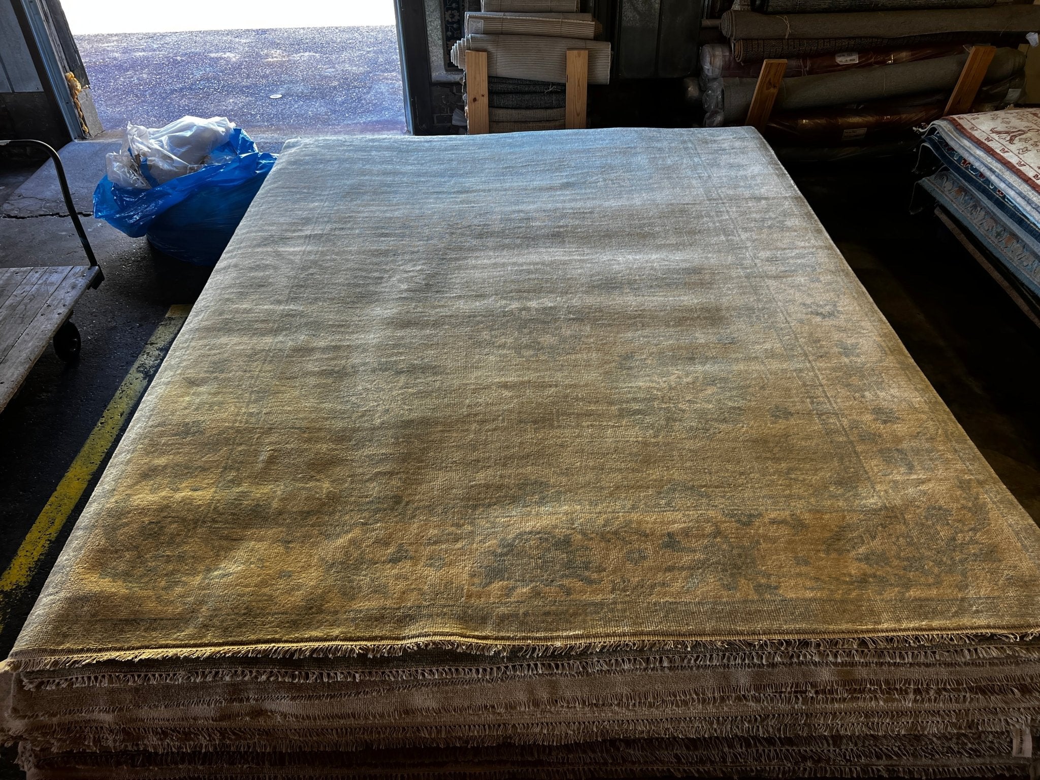 Michelle Dorrance 9x12 Hand-Knotted Oushak Rug Tan and Ivory | Banana Manor Rug Factory Outlet