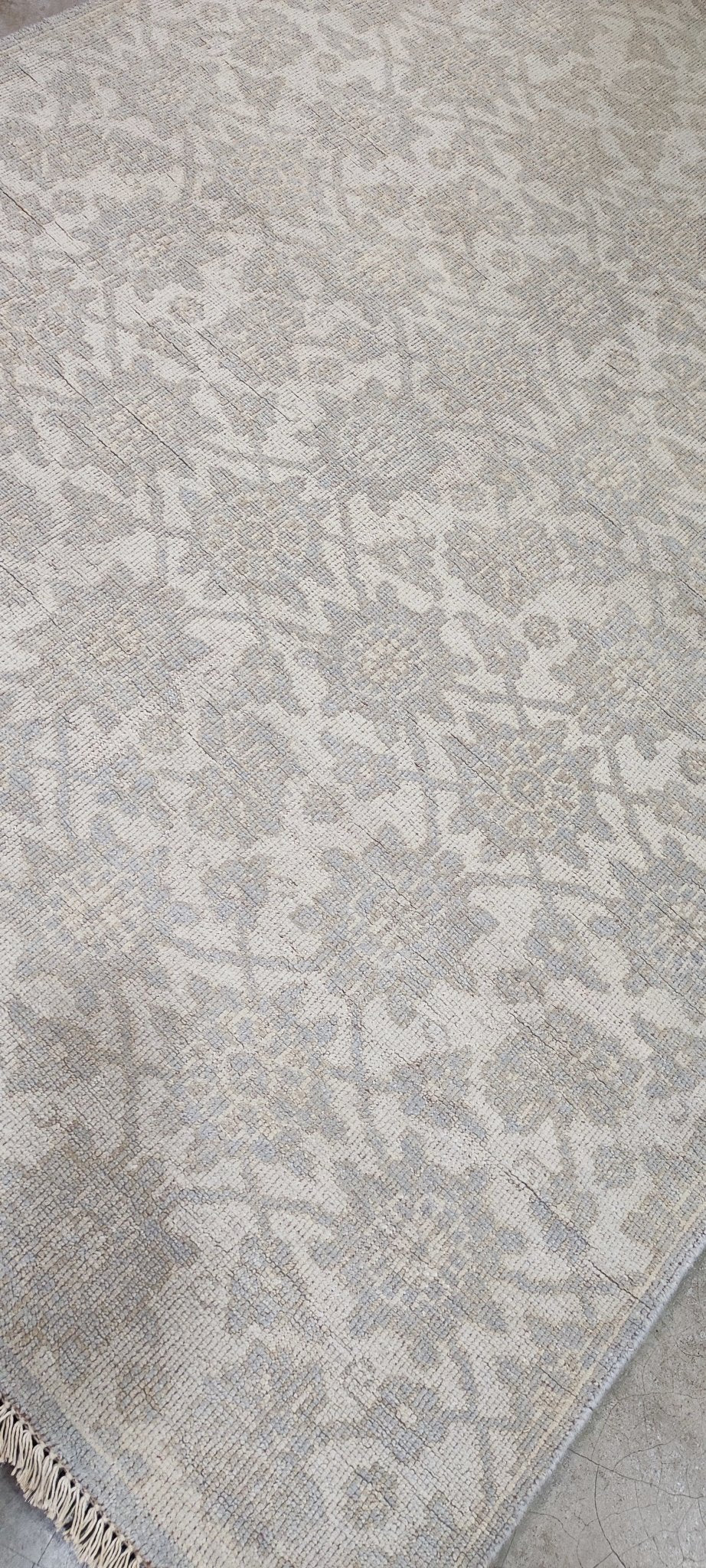 Michelle Nussbaumer Silver and Grey Hand-Knotted Oushak Rug 5x7 | Banana Manor Rug Company