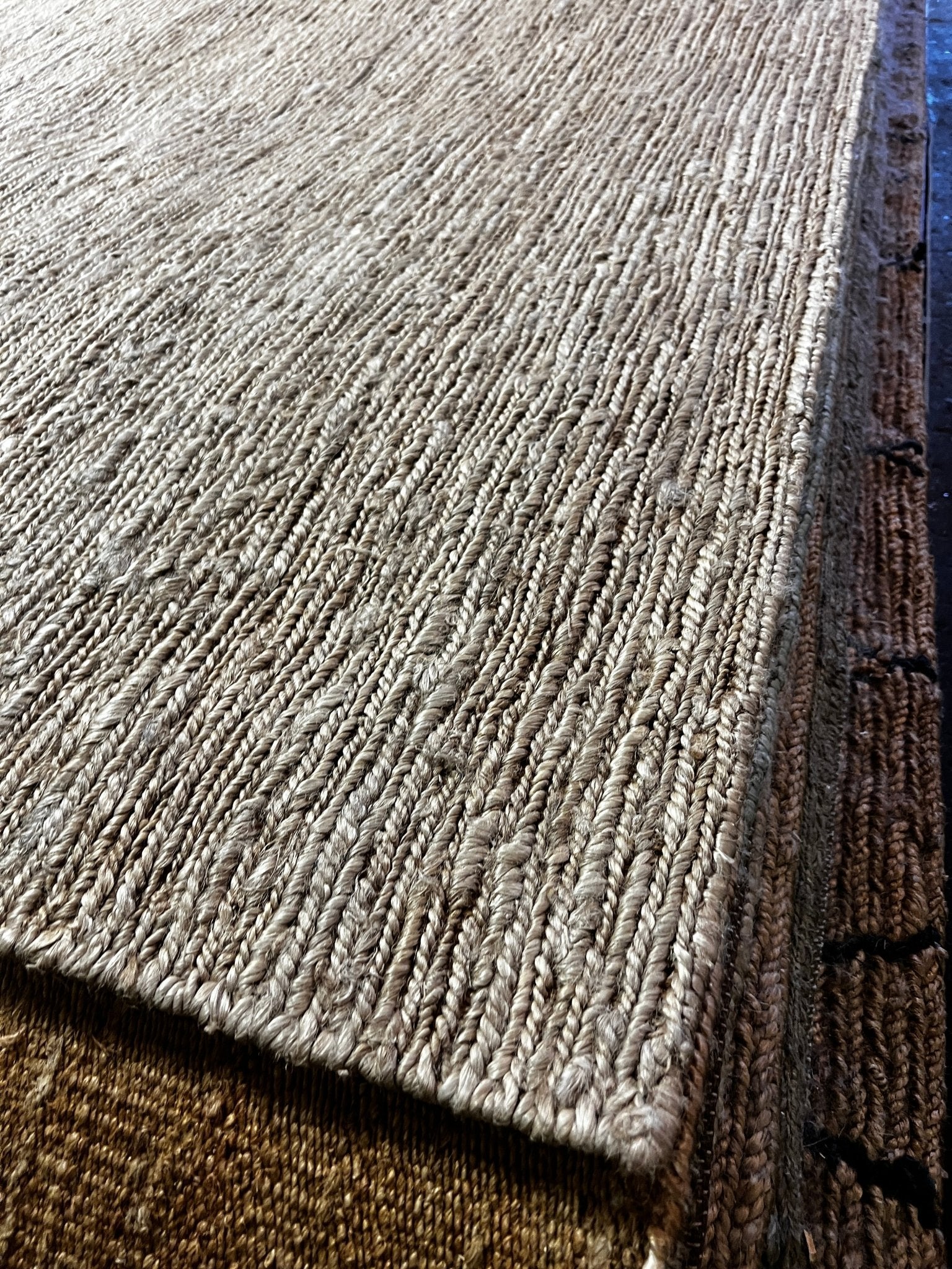 Mike Wagner Handwoven Natural Jute Soumak Rug (multiple sizes) | Banana Manor Rug Factory Outlet